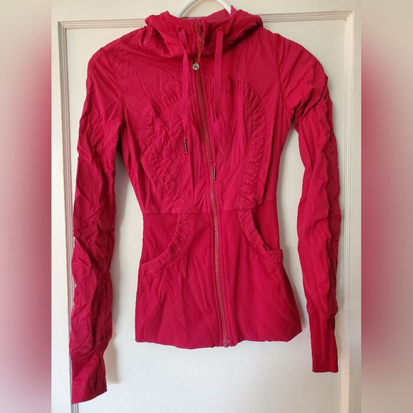 🍒Lululemon Dance Studio Jacket III 🍓Bumble Berry🍇 - Picture 5 of 5